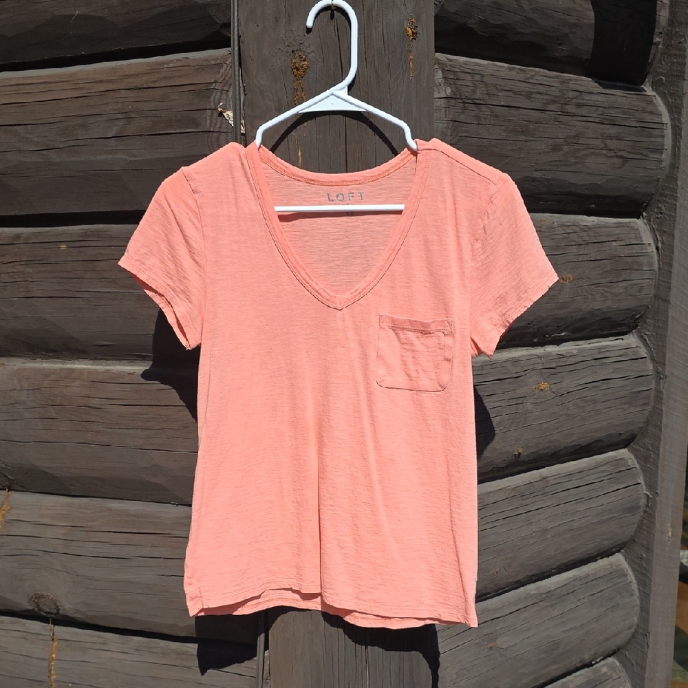 LOFT Peach V-Neck Short Sleeve Tee